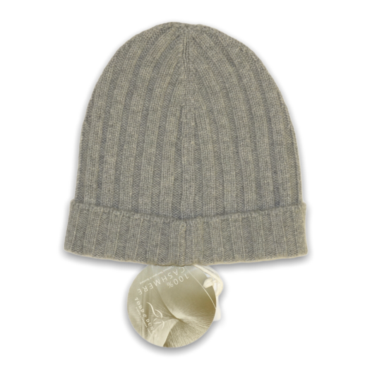 Pearl knitted cashmere cap